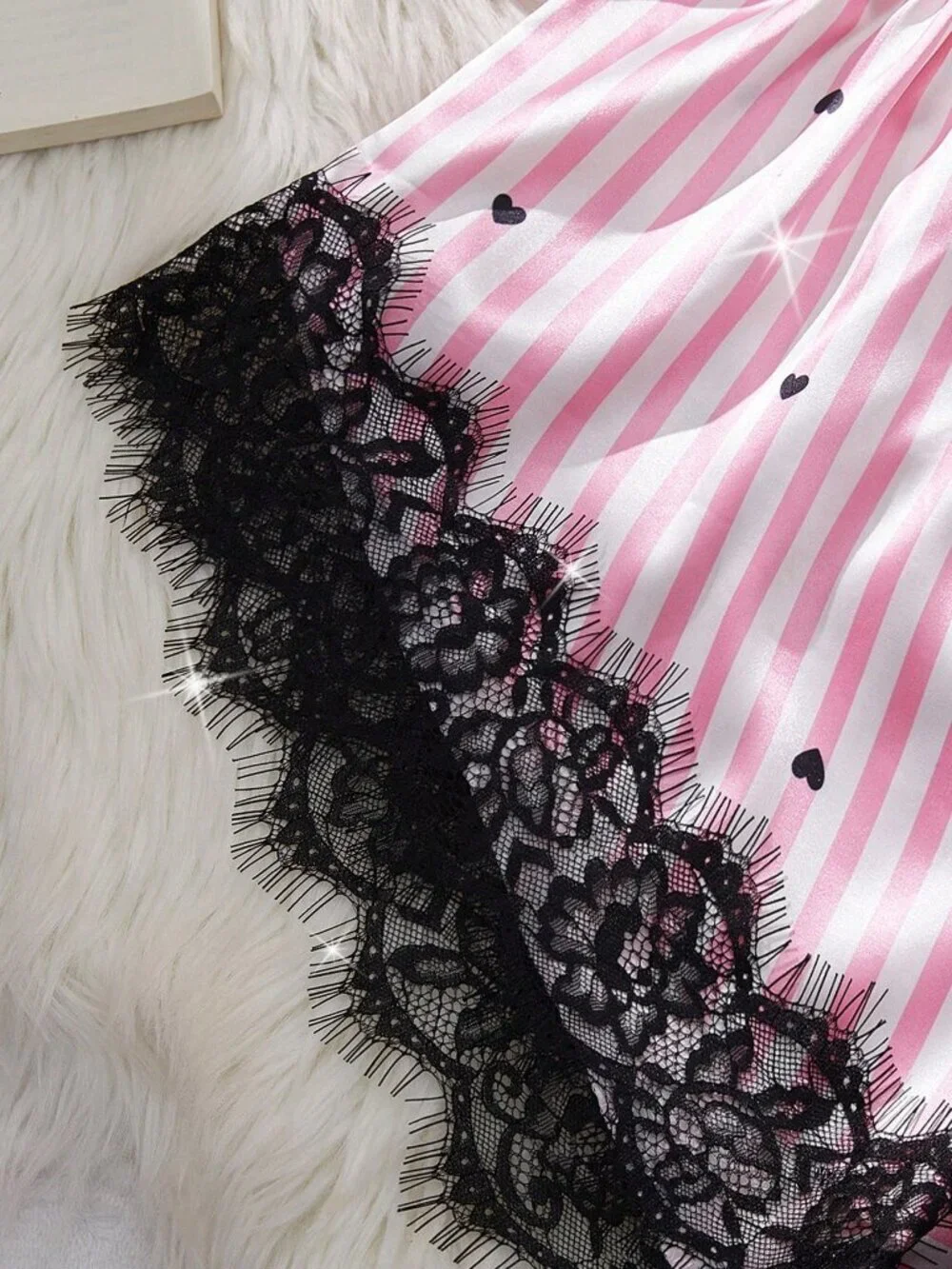 N/A pink women